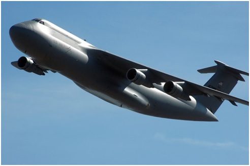 Top 10 Largest Planes Ever Built: The Lockheed C-5 Galaxy. Image source: US Air Force via Wikimedia.